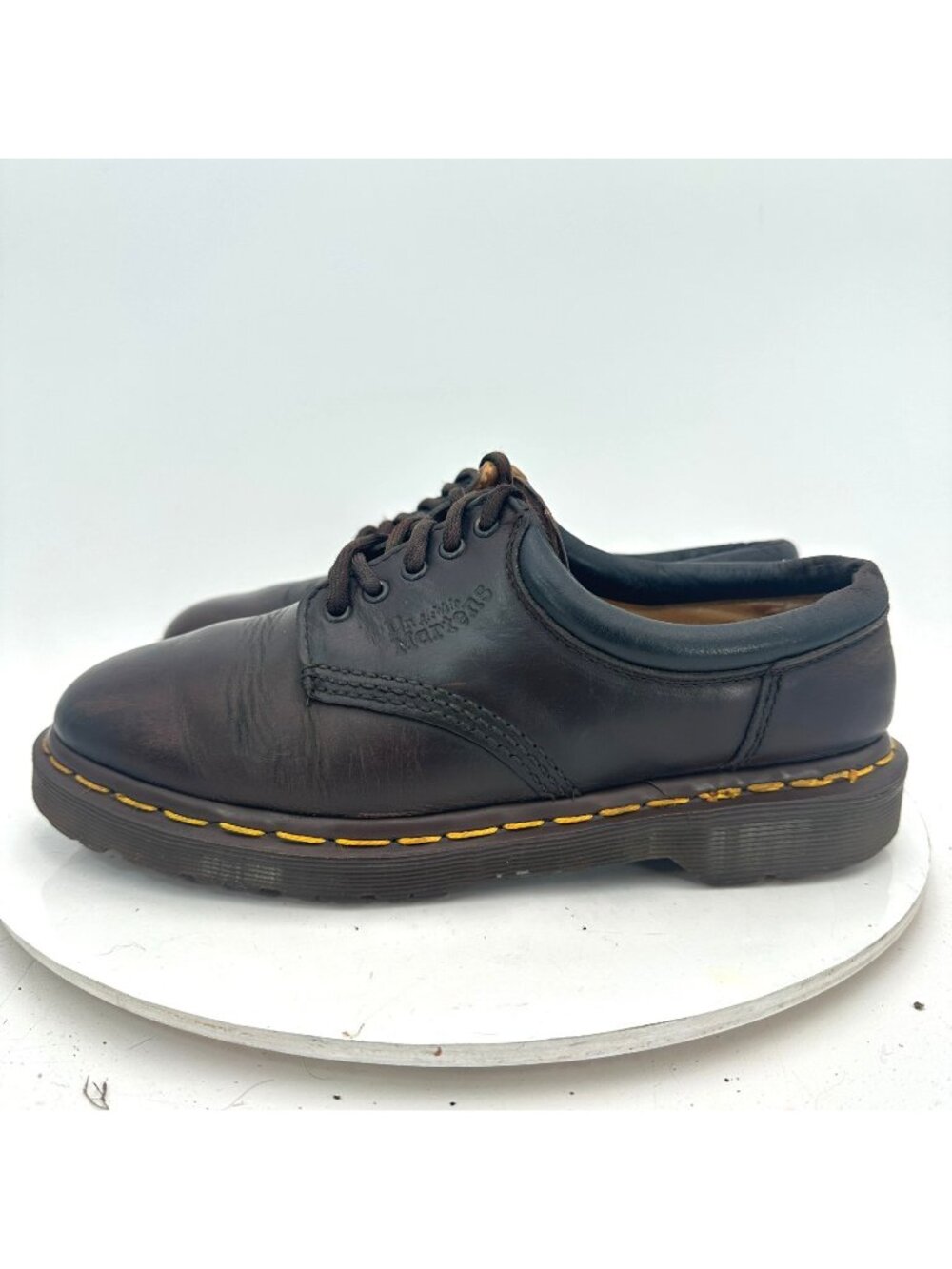 Dr. Martens 8053 The Original Men Sz 7 UK6 Black Leather Crazy Horse Derby Shoes
